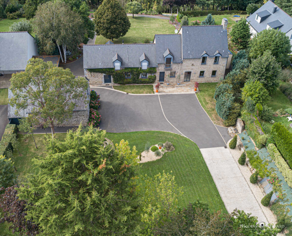 DAUGUET Et PEROUZEL Amenagement Exterieur Fougeres Dauguet Tp21v2 0396 Optimized